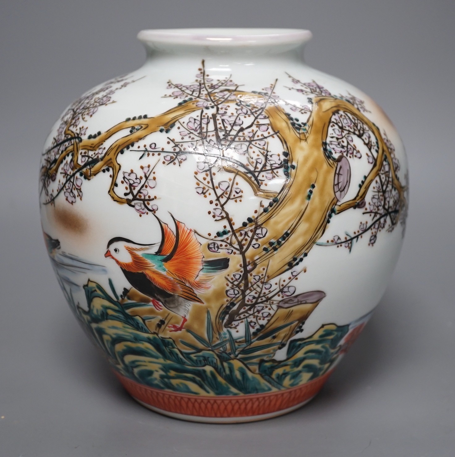A Japanese Kutani vase, 21cms high